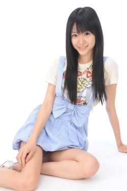 宝宝腿开大点一会就不疼了